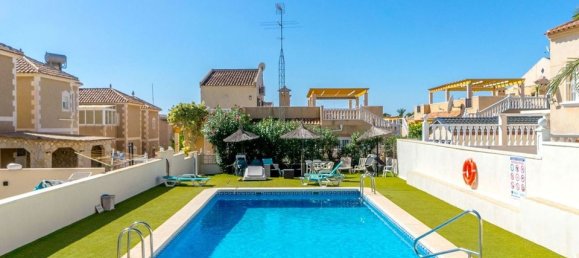 3 Schlafzimmer Villa in Alicante, Spain, Nr. 176454 36