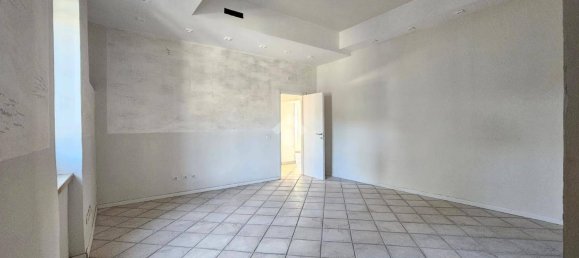  عقار تجاري في Rome, Italy 180متر مربع رقم 63101 13