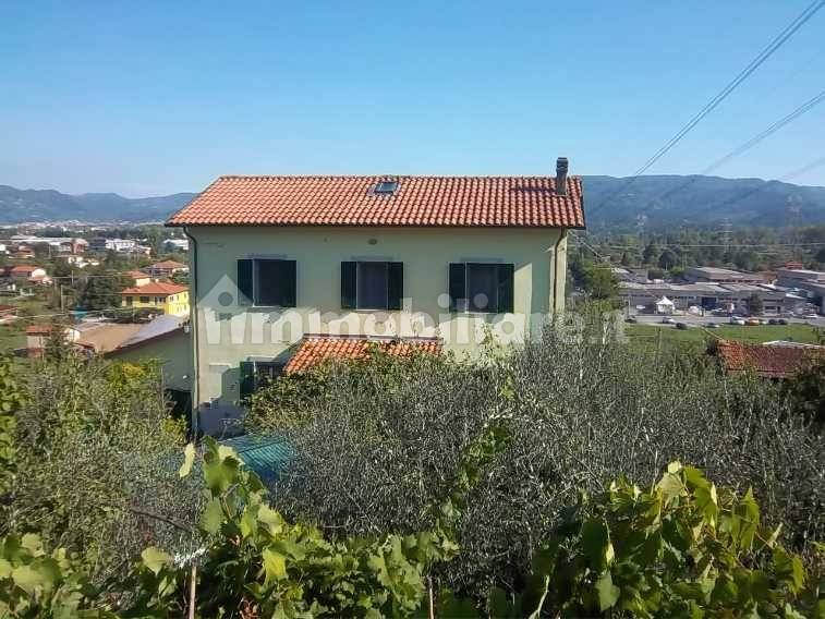 Дом с 3 спальнями в Аркола, Италия № 202401