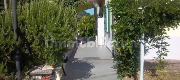 Дом с 3 спальнями в Аркола, Италия № 202401 2