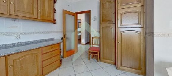 4 bedrooms Villa in Barcelos, Portugal No. 150817 10