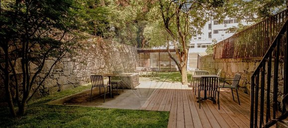 6 bedrooms House in Porto, Portugal No. 28376 7