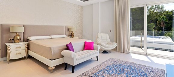 7 bedrooms Villa in Marbella, Spain No. 22874 15