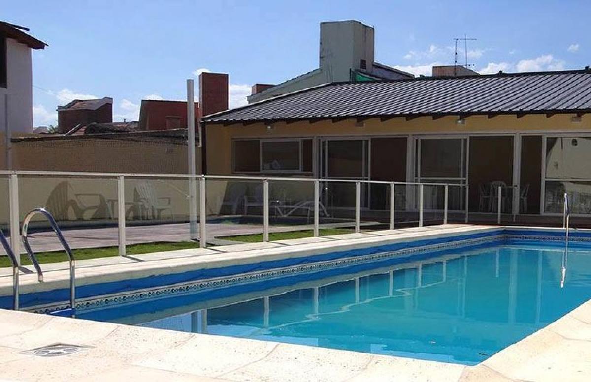 1000m² Commercial property in Cordoba, Argentina No. 28143