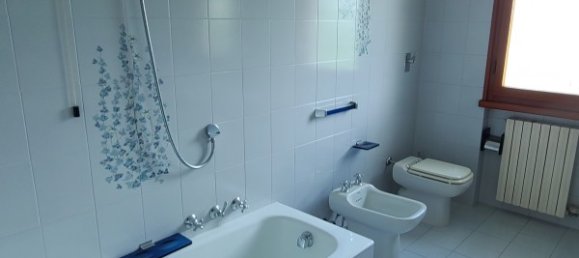 4 Schlafzimmer Villa in Pietrasanta, Italy, Nr. 60550 18