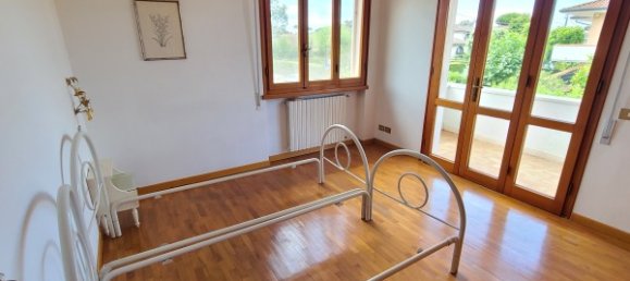 4 Schlafzimmer Villa in Pietrasanta, Italy, Nr. 60550 24