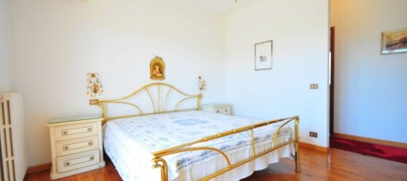 4 Schlafzimmer Villa in Pietrasanta, Italy, Nr. 60550 25