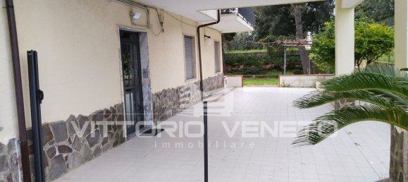 5-Zimmer Doppelhaus in Capaccio Paestum, Italy, Nr. 123536 18