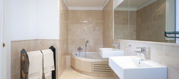 Квартира с 2 спальнями в Марбелья, Испания № 145458 12