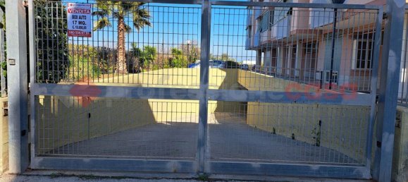 17m² Garage in Bari, Italy No. 151663 4