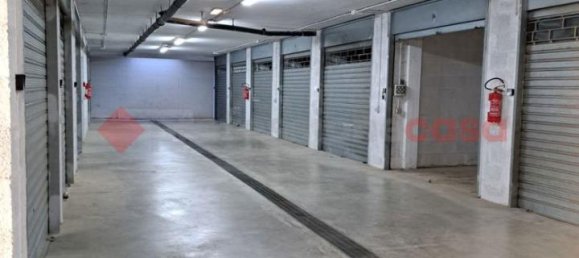 17m² Garage in Bari, Italy No. 151663 9