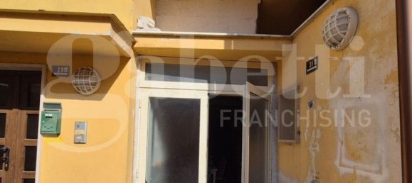 Apartamento de 3 dormitorios en Boscotrecase, Italy No. 341283 3