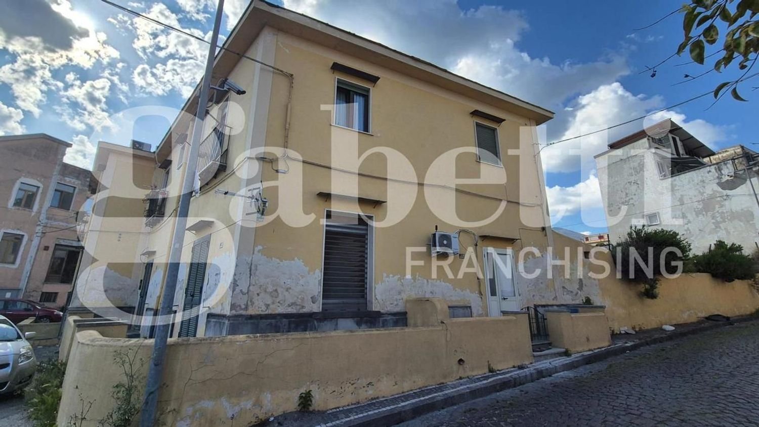 Apartamento de 3 dormitorios en Boscotrecase, Italy No. 341283