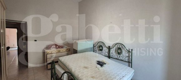 Apartamento de 3 dormitorios en Boscotrecase, Italy No. 341283 23