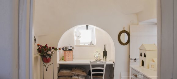 3 rooms House in Ostuni, Italy No. 79765 10