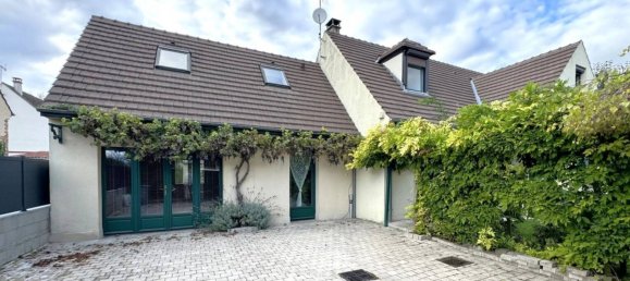 3 chambres Maison à Le Meux, France No. 240933 10