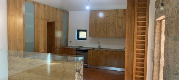 2575m² Land in Matosinhos, Portugal No. 124573 32