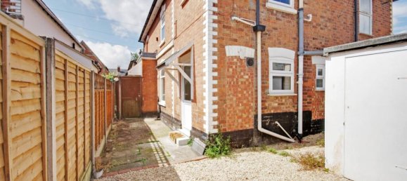 2 bedrooms House in Gloucester, United Kingdom No. 13749 15