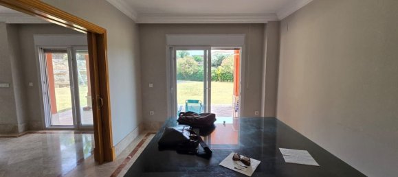 Villa de 5 dormitorios en Marbella, Spain No. 21395 6