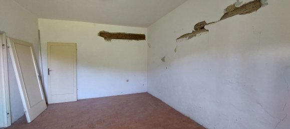9-Zimmer Haus in Londa, Italy, Nr. 154536 23