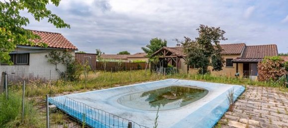 3 bedrooms House in Bergerac, France No. 294009 4