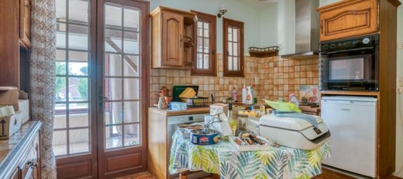 3 bedrooms House in Bergerac, France No. 294009 2