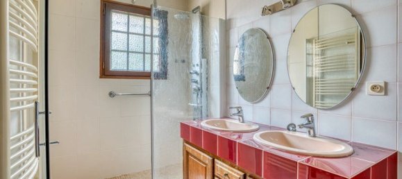 3 bedrooms House in Bergerac, France No. 294009 5