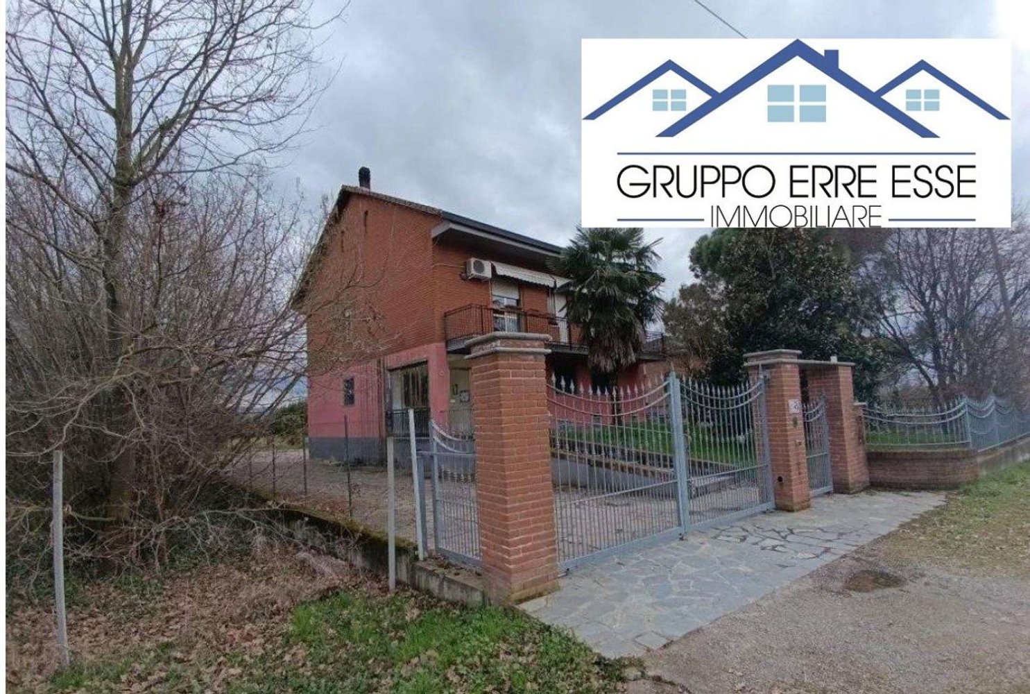 4غرفة منزل في Magliano Alfieri, Italy رقم 257410