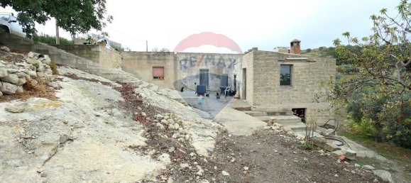 Дом с 3 спальнями в Кьярамонте Гульфи, Италия № 353641 6