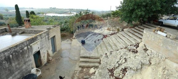 Дом с 3 спальнями в Кьярамонте Гульфи, Италия № 353641 20