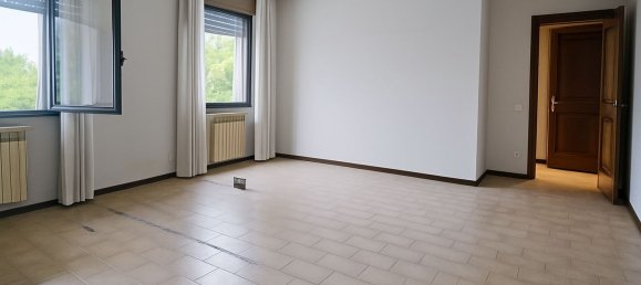 151m² Office in Leno, Italy No. 364585 18