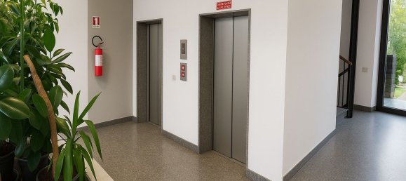 151m² Office in Leno, Italy No. 364585 2