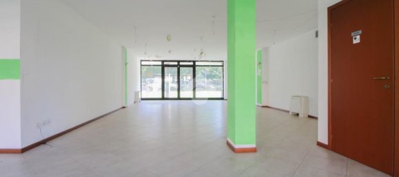 Коммерческая недвижимость 105м² в Курно, Италия № 379215 11