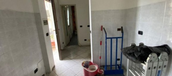 2 rooms Apartment in Garbagnate Milanese, Italy No. 182619 7