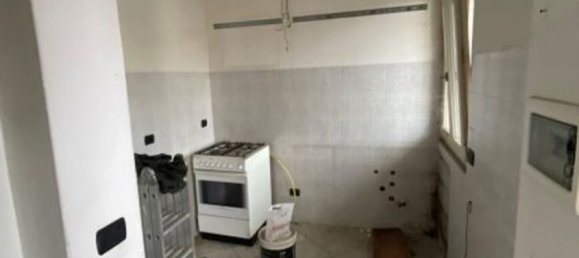 2 rooms Apartment in Garbagnate Milanese, Italy No. 182619 8
