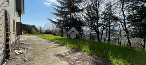 6 rooms House in Canelli, Italy No. 221365 3