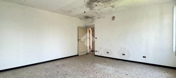 6 rooms House in Canelli, Italy No. 221365 13