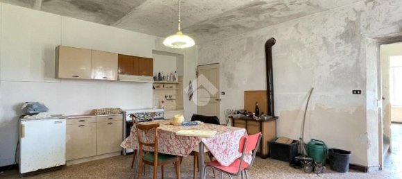6 rooms House in Canelli, Italy No. 221365 7