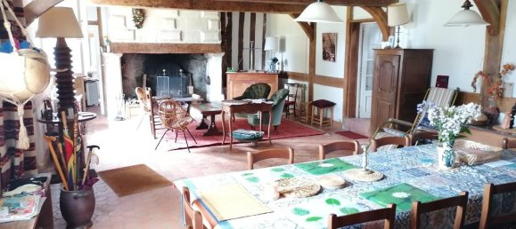 6 bedrooms House in Bernay, France No. 357318 5