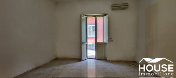 Квартира с 3 комнатами в Николози, Италия № 285240 17