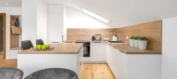 Квартира с 3 спальнями в Miesbach, Германия № 289052 3