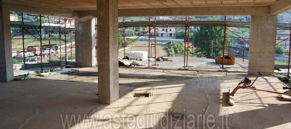 Дом с 5 спальнями в Бовилле Эрника, Италия № 380262 18