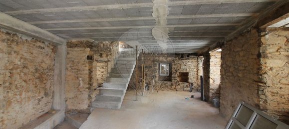 Дом с 3 спальнями в Уньяйш у Велью, Португалия № 157661 6