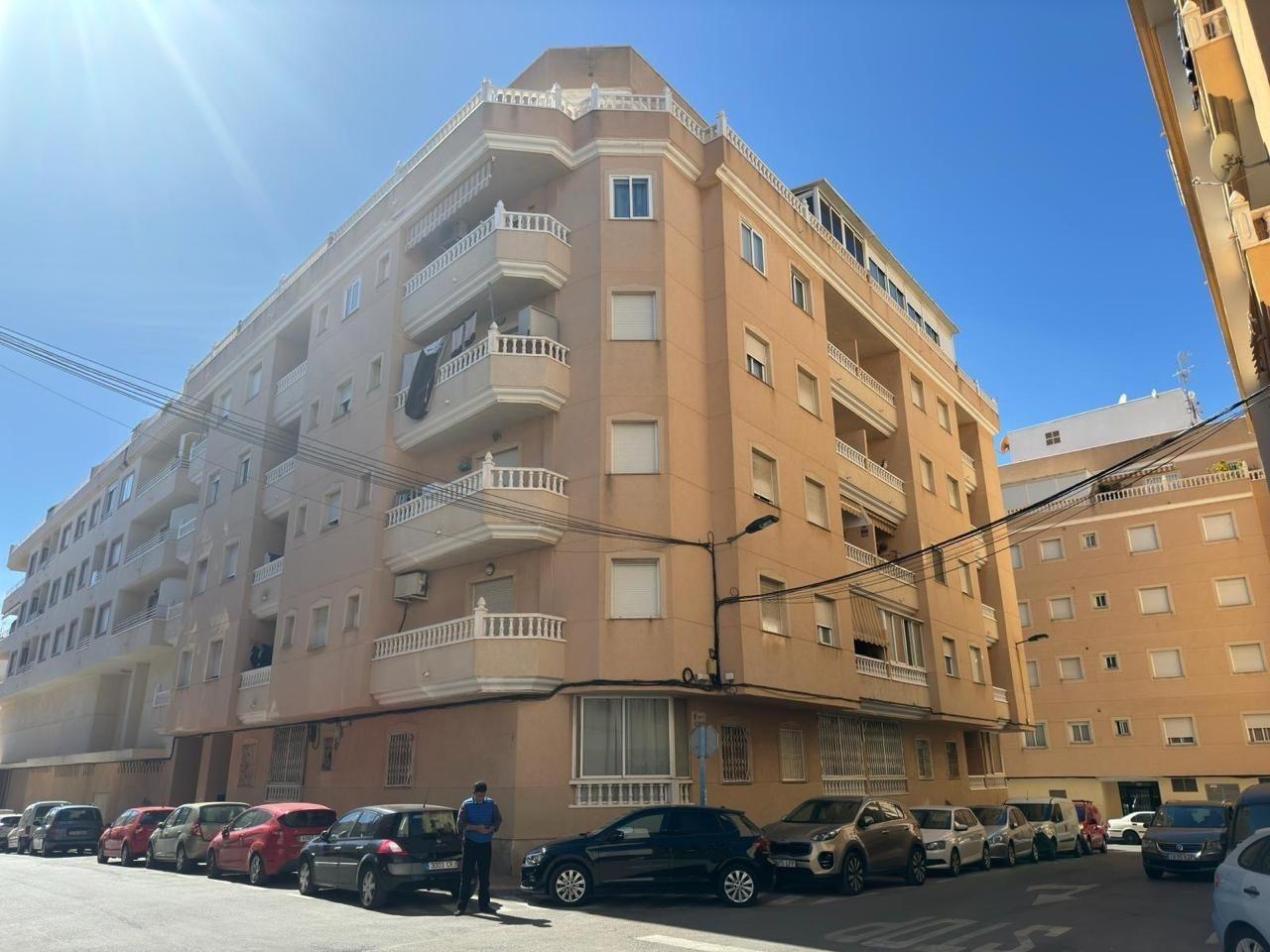 Apartamento T2 em Torrevieja, Spain N.º 370097