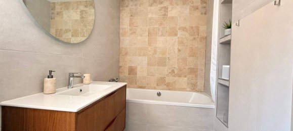 2 bedrooms House in Nice, France No. 328702 10