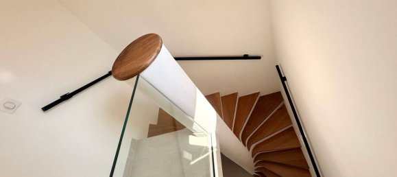 2 bedrooms House in Nice, France No. 328702 6