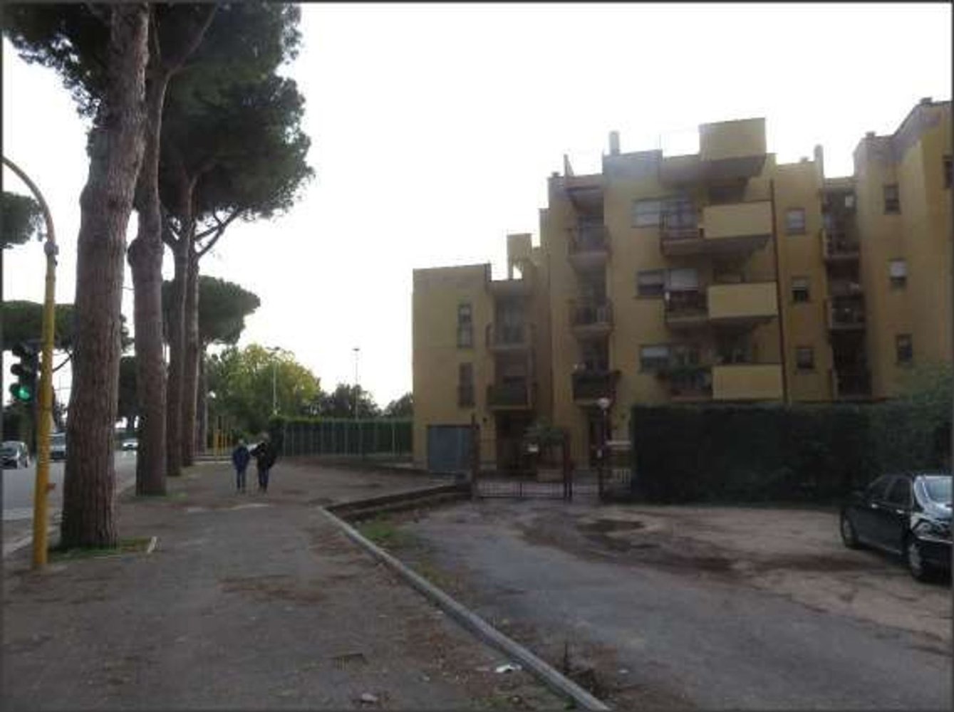 Apartamento de 6 habitaciónes en Latina, Italy No. 98642