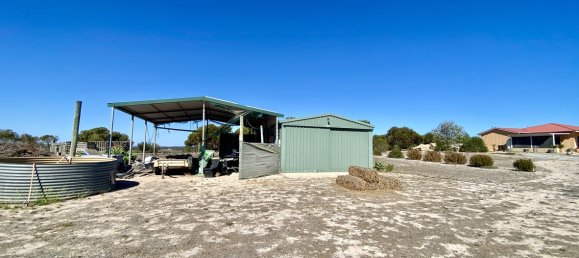 4 bedrooms House in Streaky Bay, Australia No. 821 30