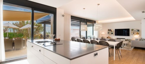 6 bedrooms Villa in Marbella, Spain No. 183888 11