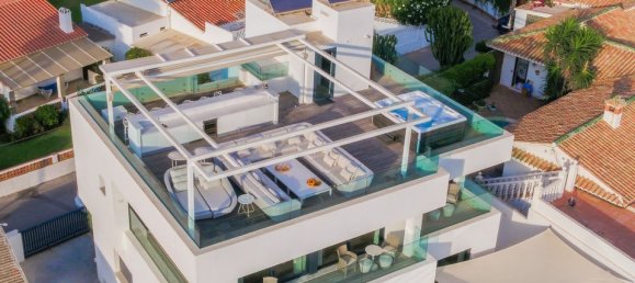 6 bedrooms Villa in Marbella, Spain No. 183888 35